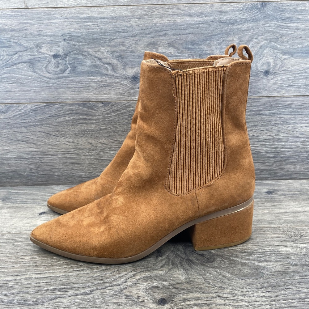 Express Chelsea Ankle Boots Womens 9 Tan Faux Suede Pointed Toe Block Heel